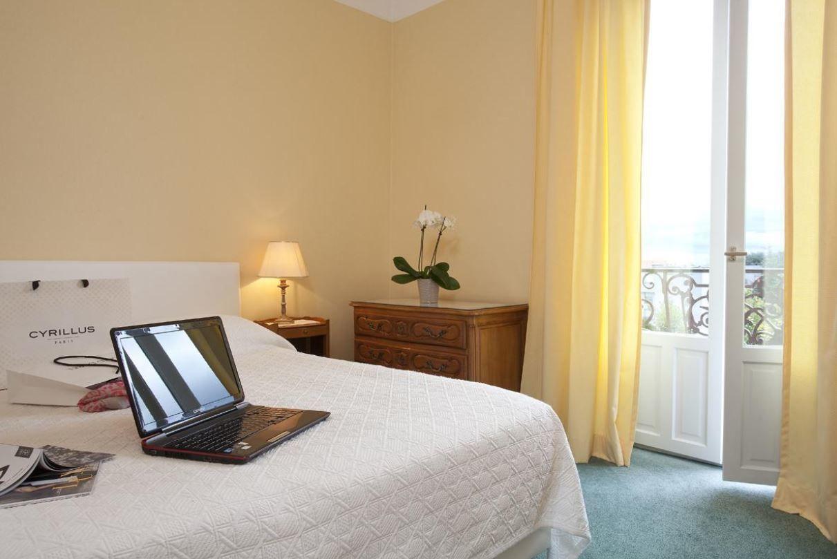 Logis Hotel Royal Saint-Mart Royat Exterior foto